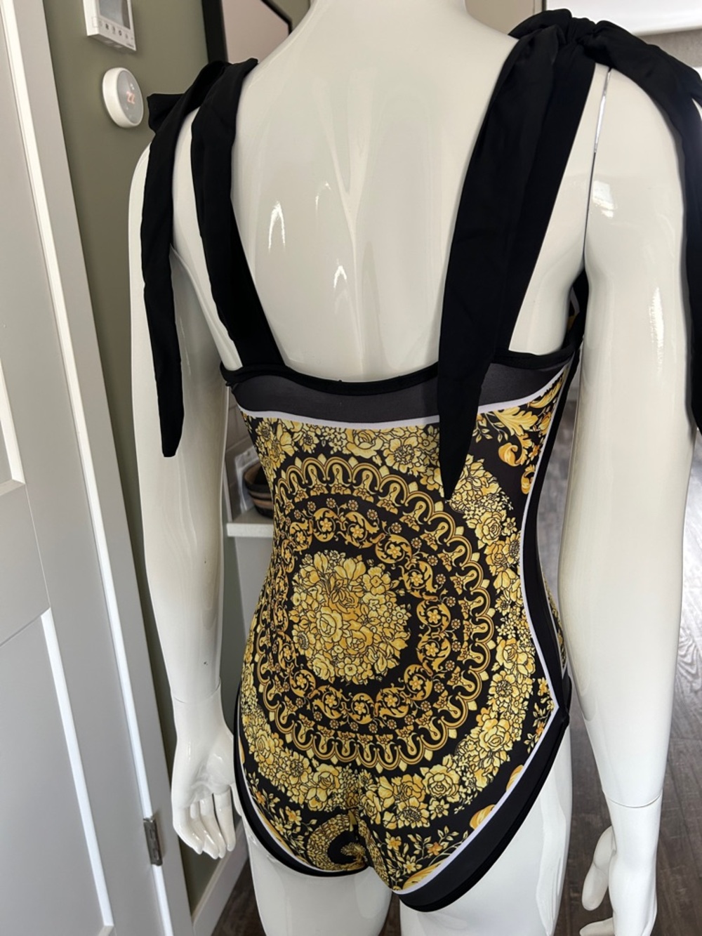 Luxe Black & Gold Baroque Swim Set One Piece + Sarong NEW Resort Glam - Picture 14 of 15